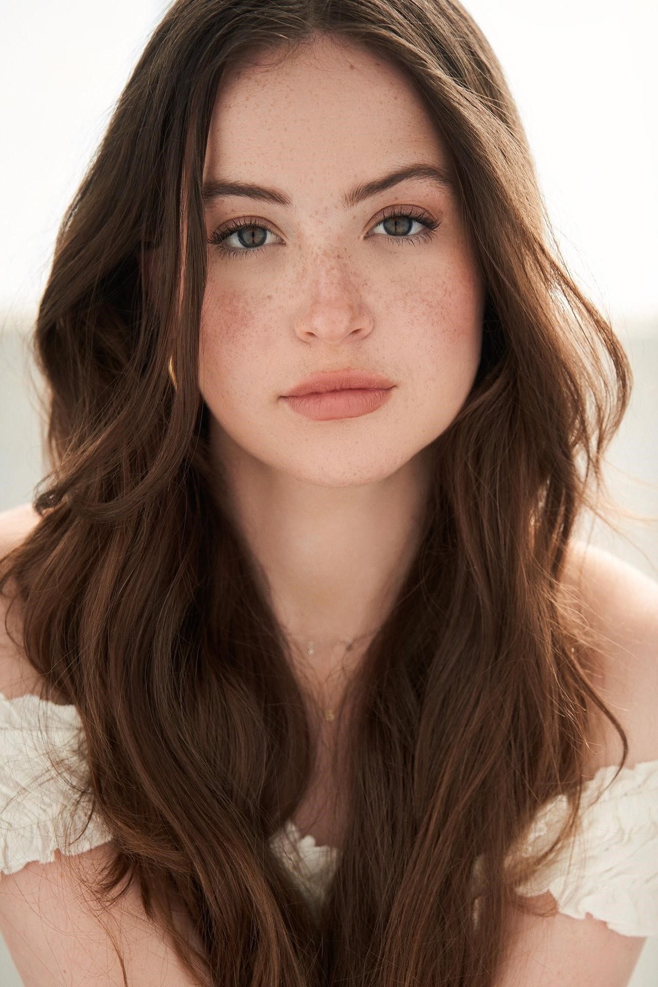 Stella Gregg backdrop