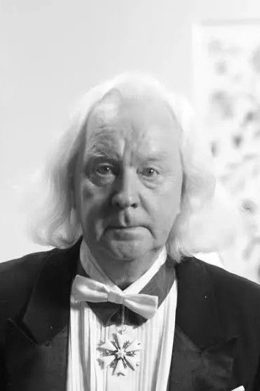 Ülo Vilimaa backdrop