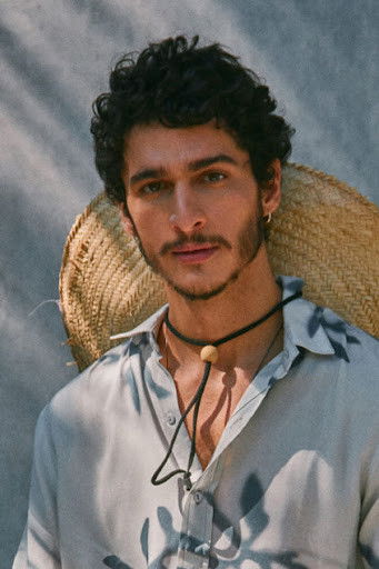 Jullio Reis backdrop