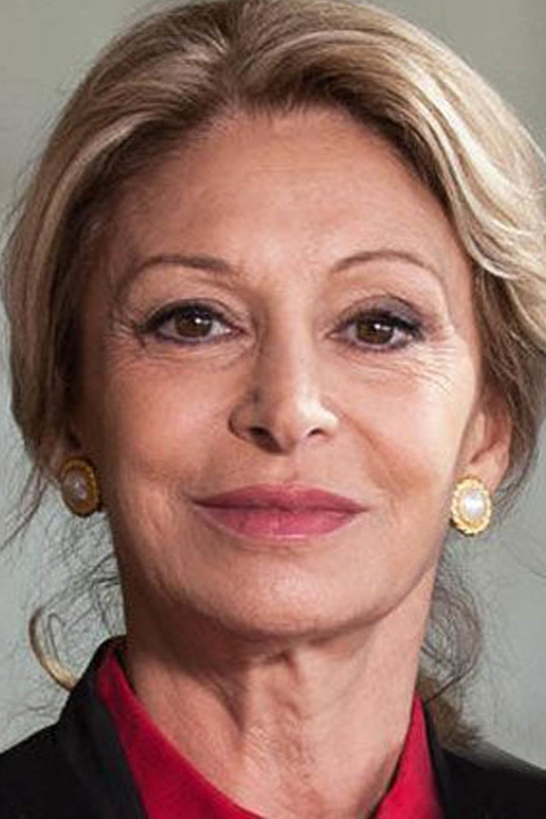 Béatrice Agenin backdrop