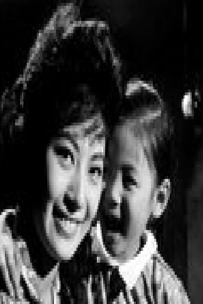 Mui Kwok-Kam backdrop