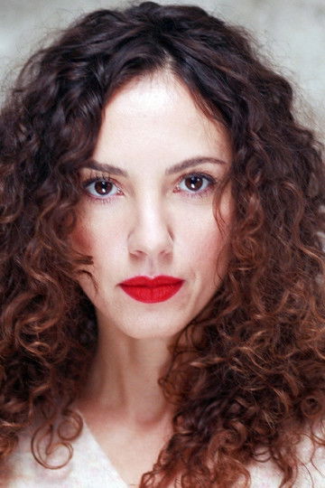 Susanna Dimitri backdrop