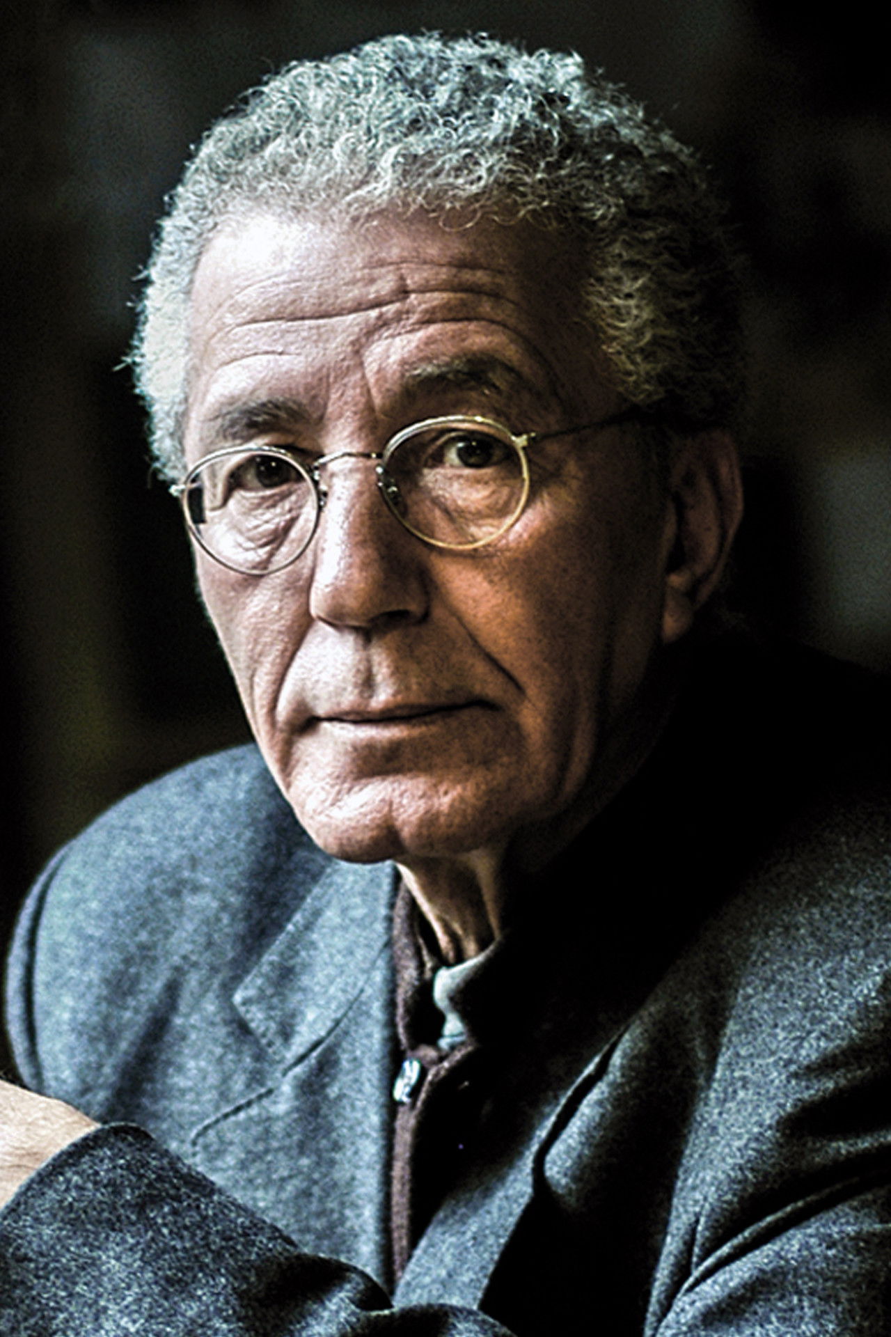 Malek Alloula backdrop