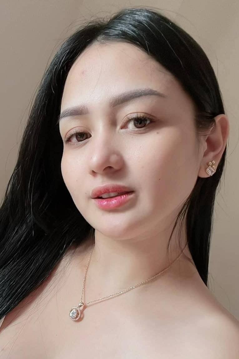 Ayah Alfonso backdrop