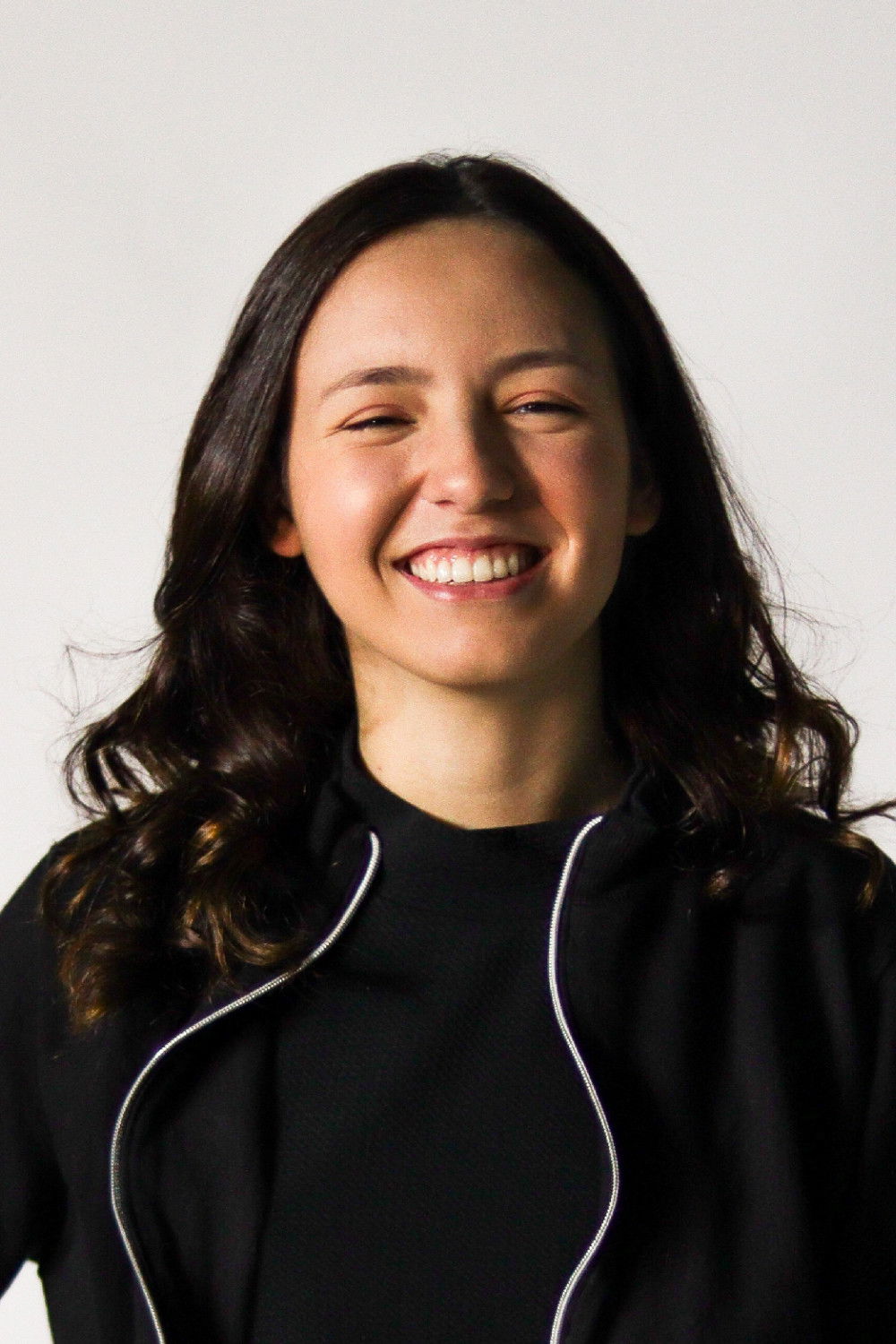 Manuela Malheiros backdrop