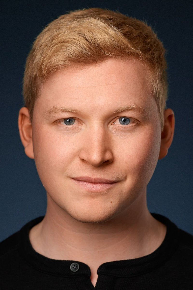 Joshua Spriggs backdrop