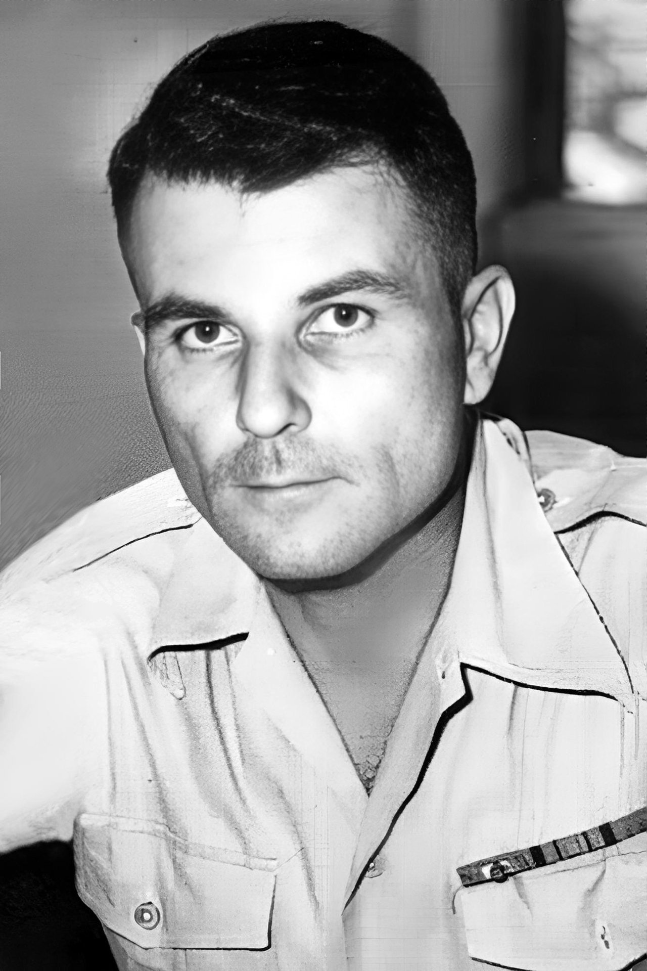 Jacques Pâris de Bollardière backdrop