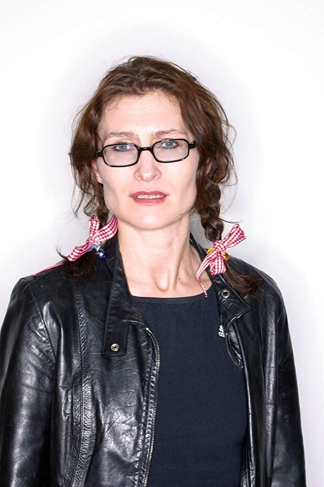 Jessica Nilsson backdrop