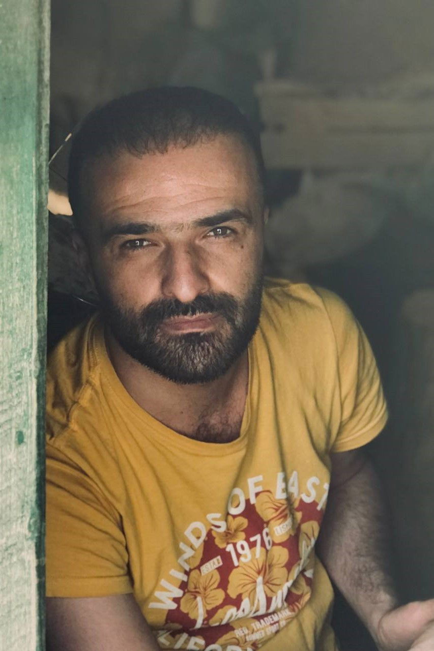 Hawar Rahimi backdrop