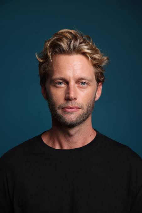 Trent Whiddon backdrop