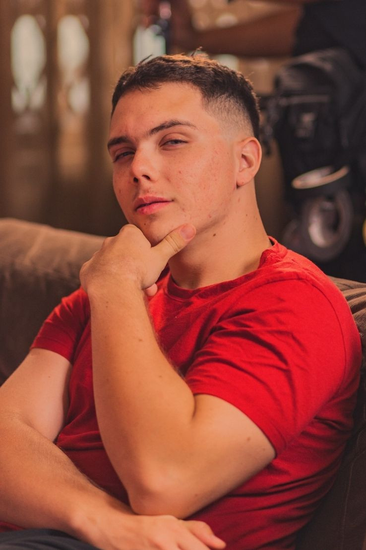 Conrado Riesemberg backdrop