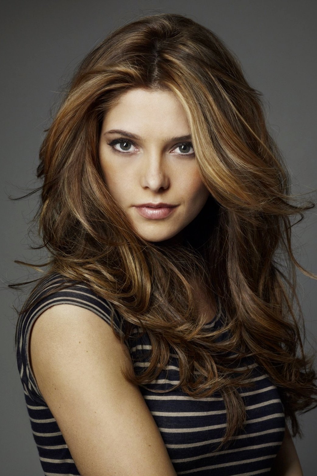 Ashley Greene backdrop