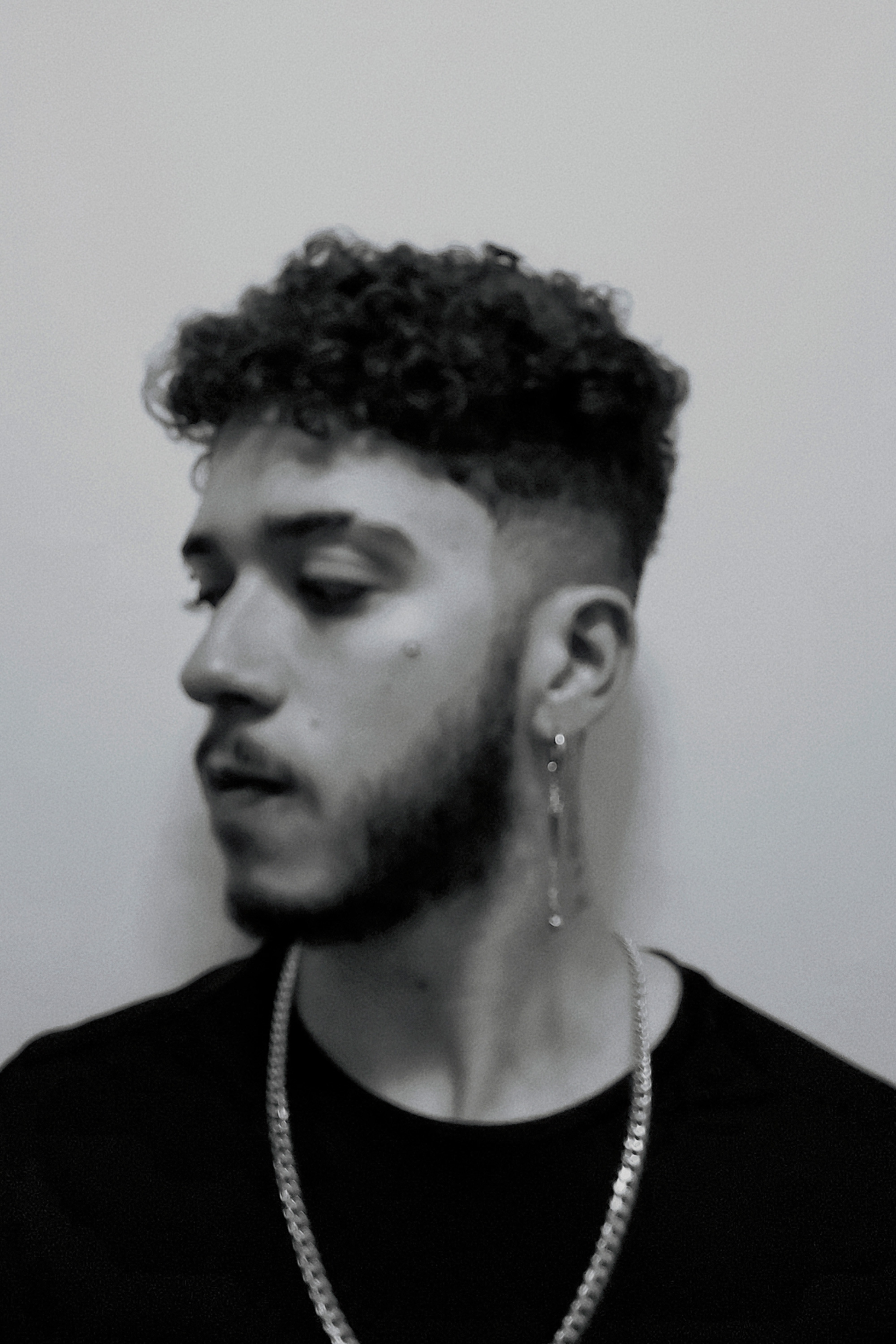 Matheus Meira backdrop