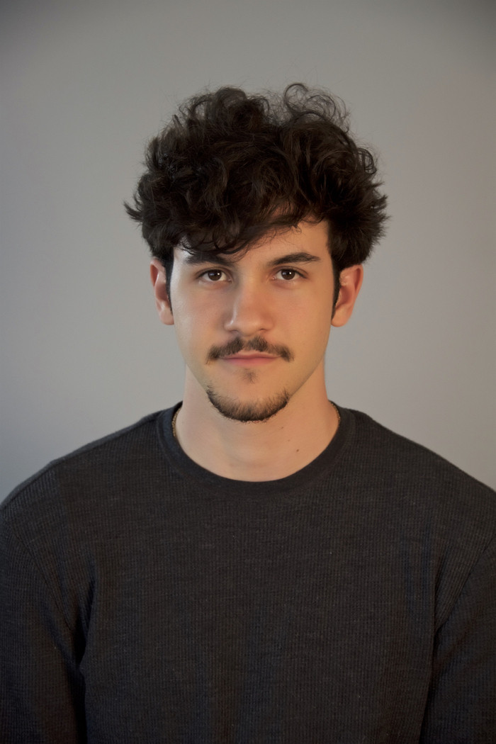 Ramiro Batista backdrop