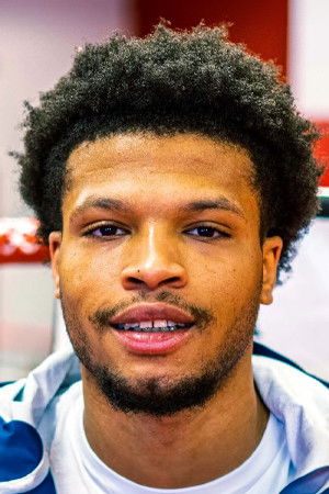 Vershaun Lee backdrop