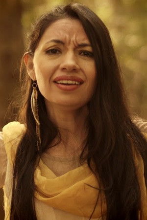 Daniela Toro backdrop