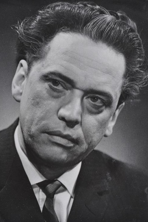 Eduard Ralja backdrop