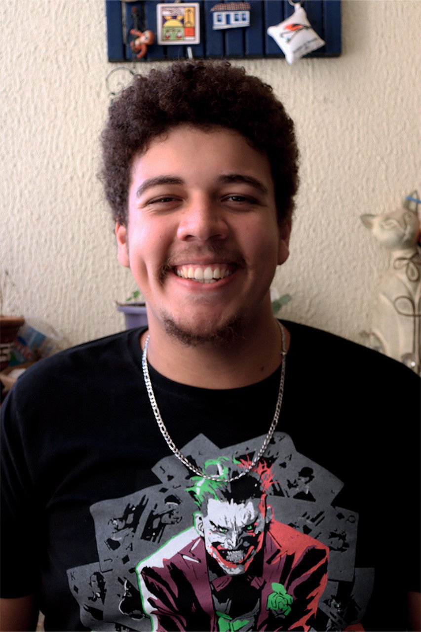 Felipe Lindoso backdrop