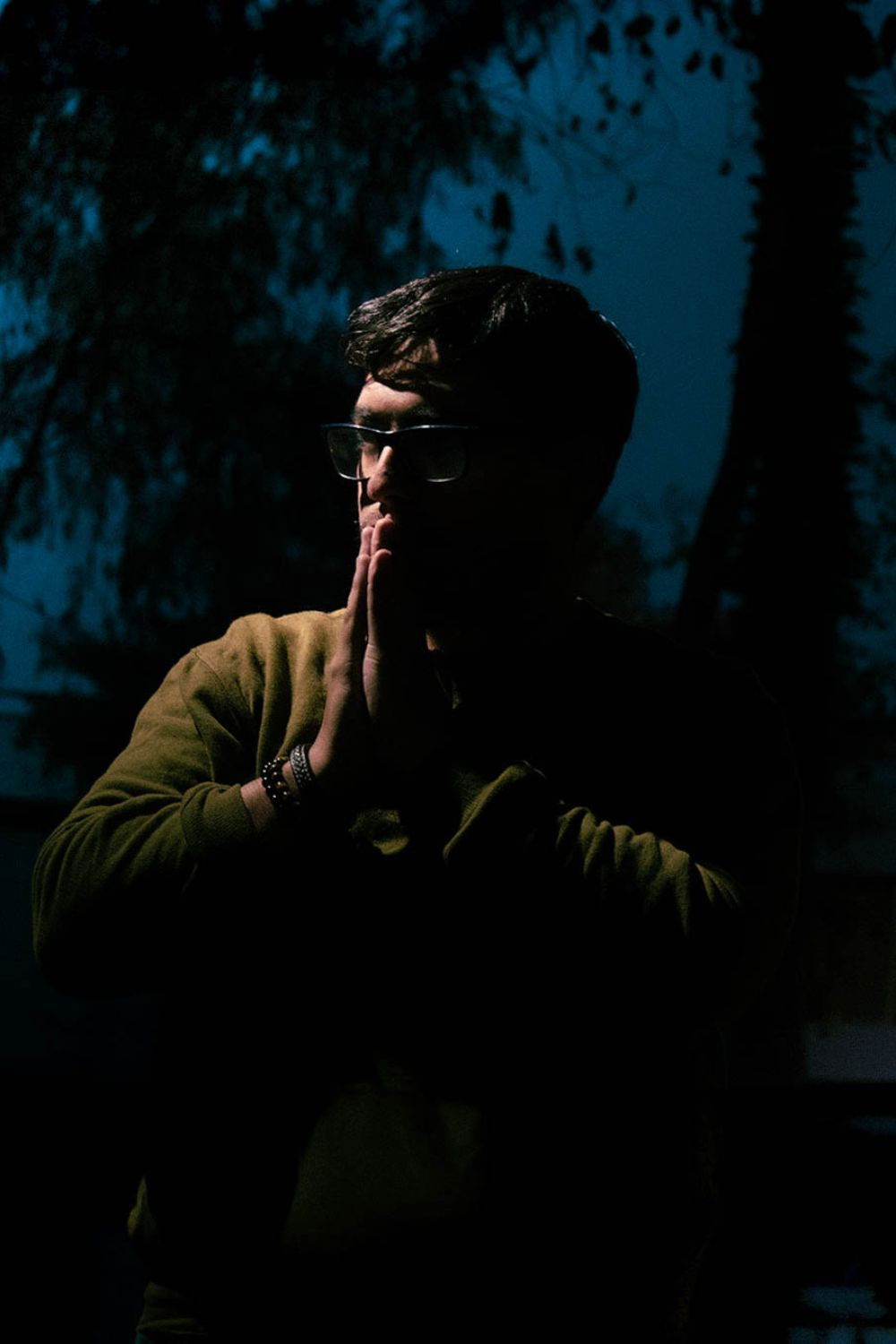 Jose Lizama backdrop