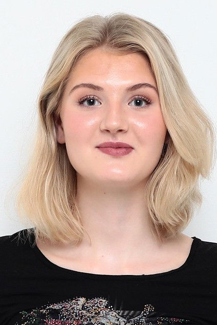 Tuva Beckman backdrop