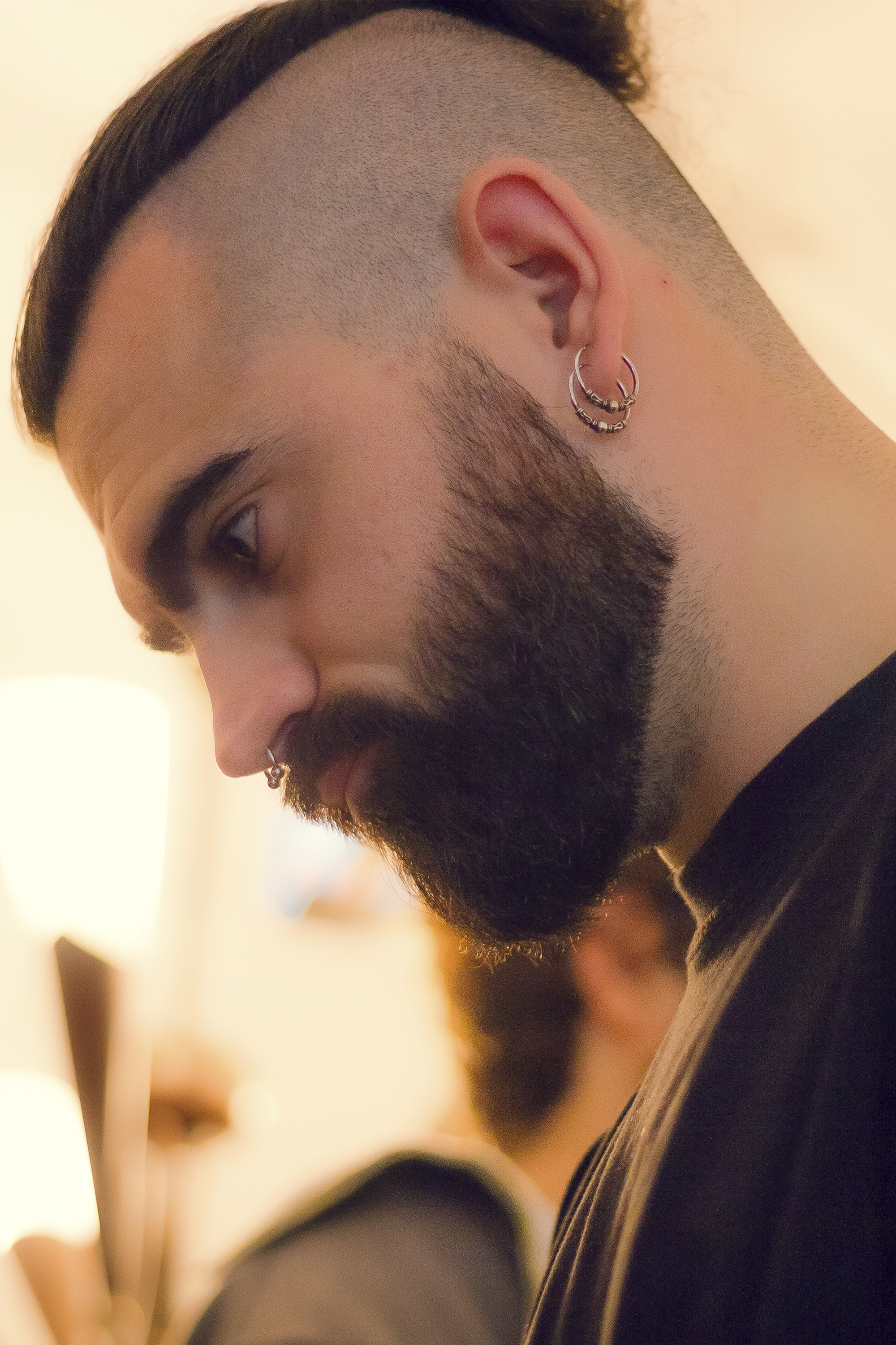 Óscar Fernández backdrop