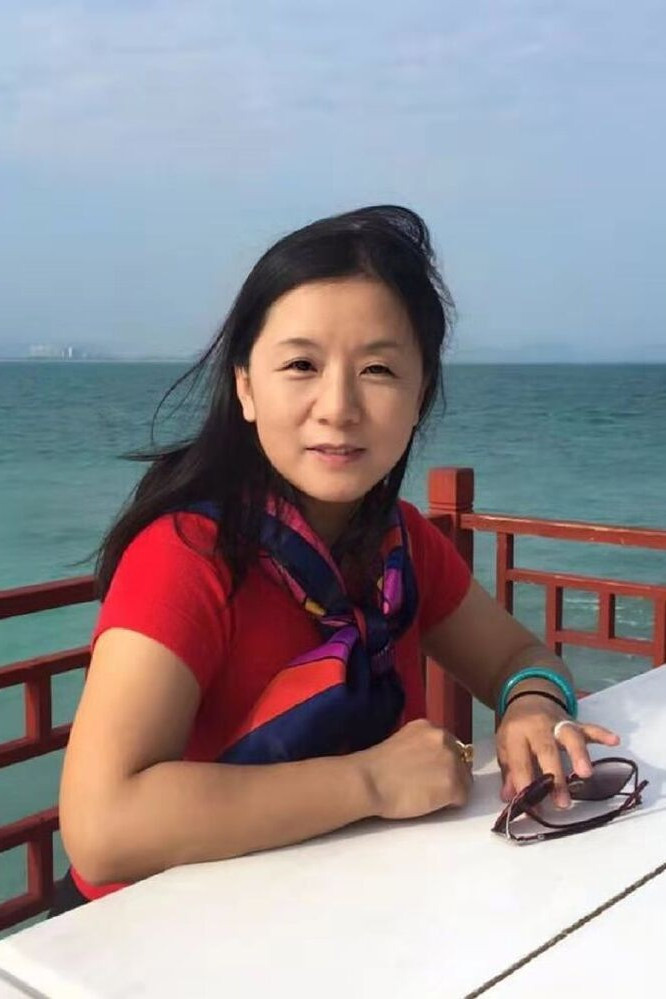 Wu Feng Chun backdrop