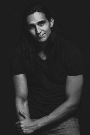 Rafhet García Guerola backdrop