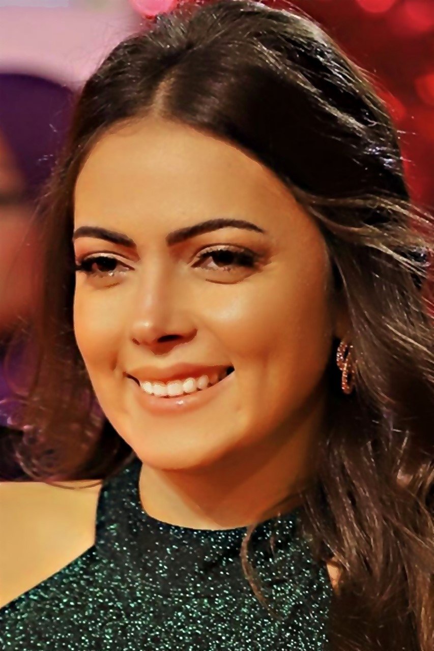 Weaam Magdy backdrop