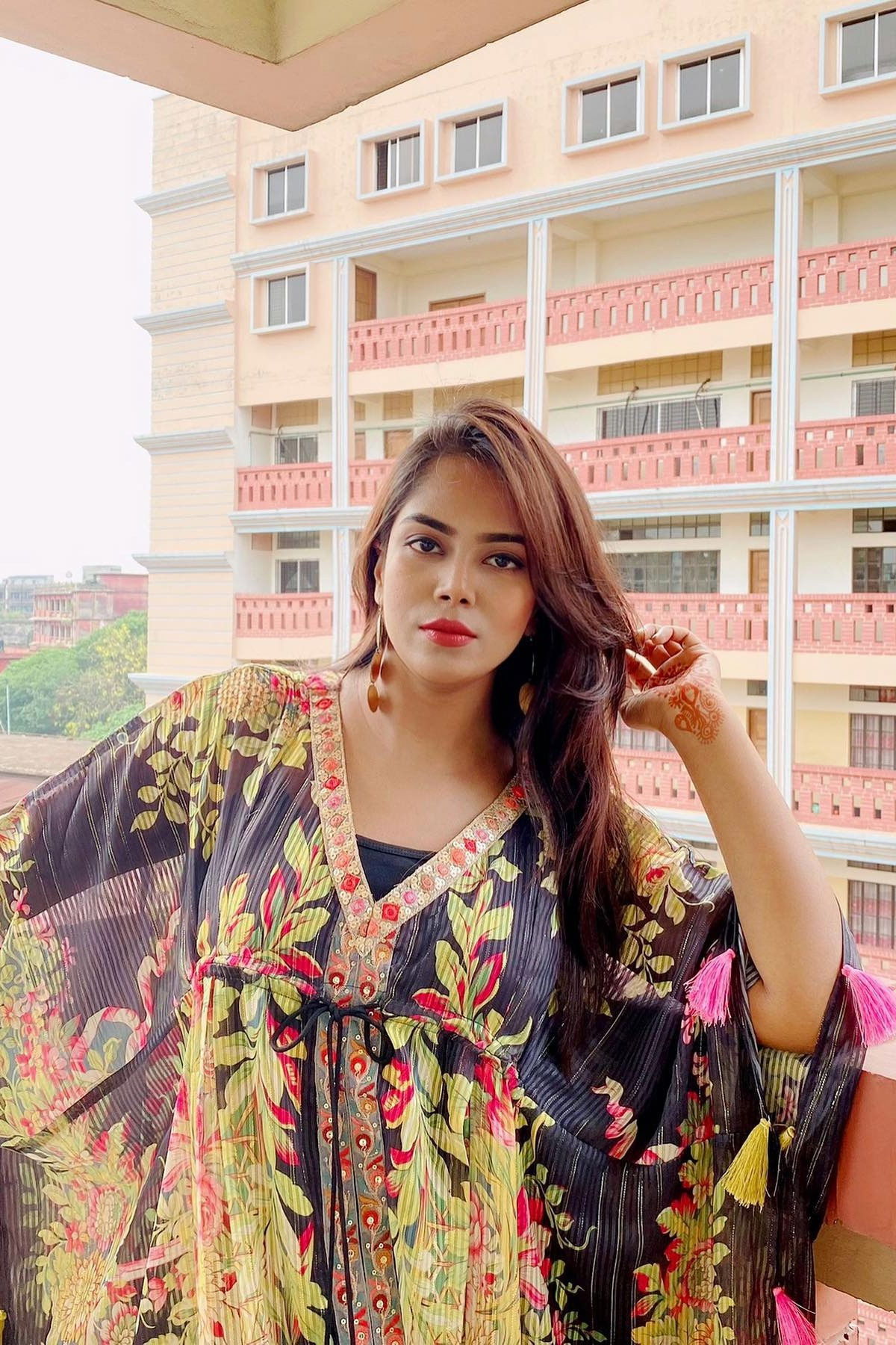 Puja Agnes Cruze backdrop