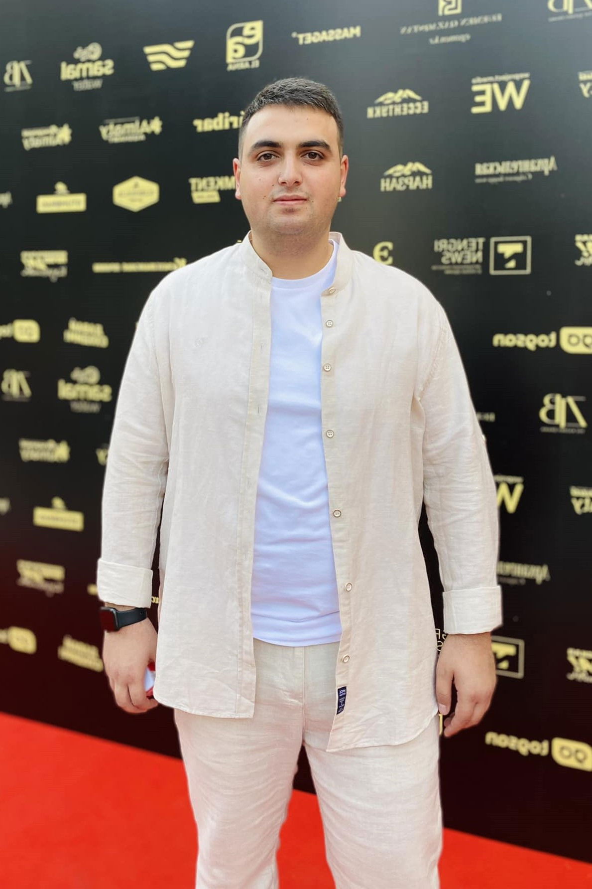 Garush Ghazaryan backdrop