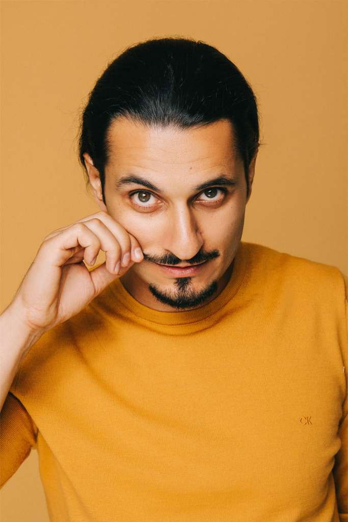 Gurgen Baveyan backdrop