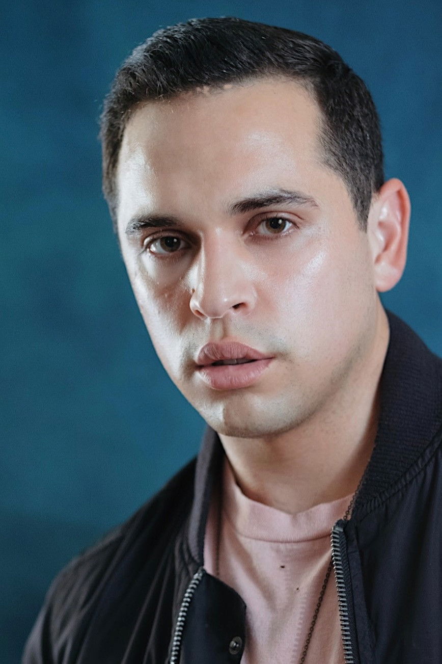 Justin Alexander backdrop