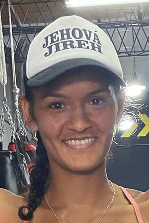 Yanina del Carmen Lescano backdrop