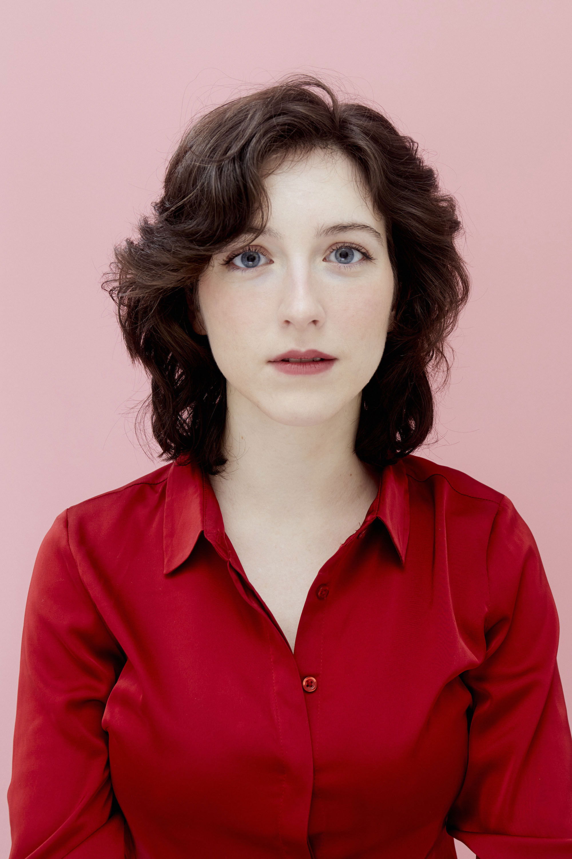 Caroline Bell backdrop