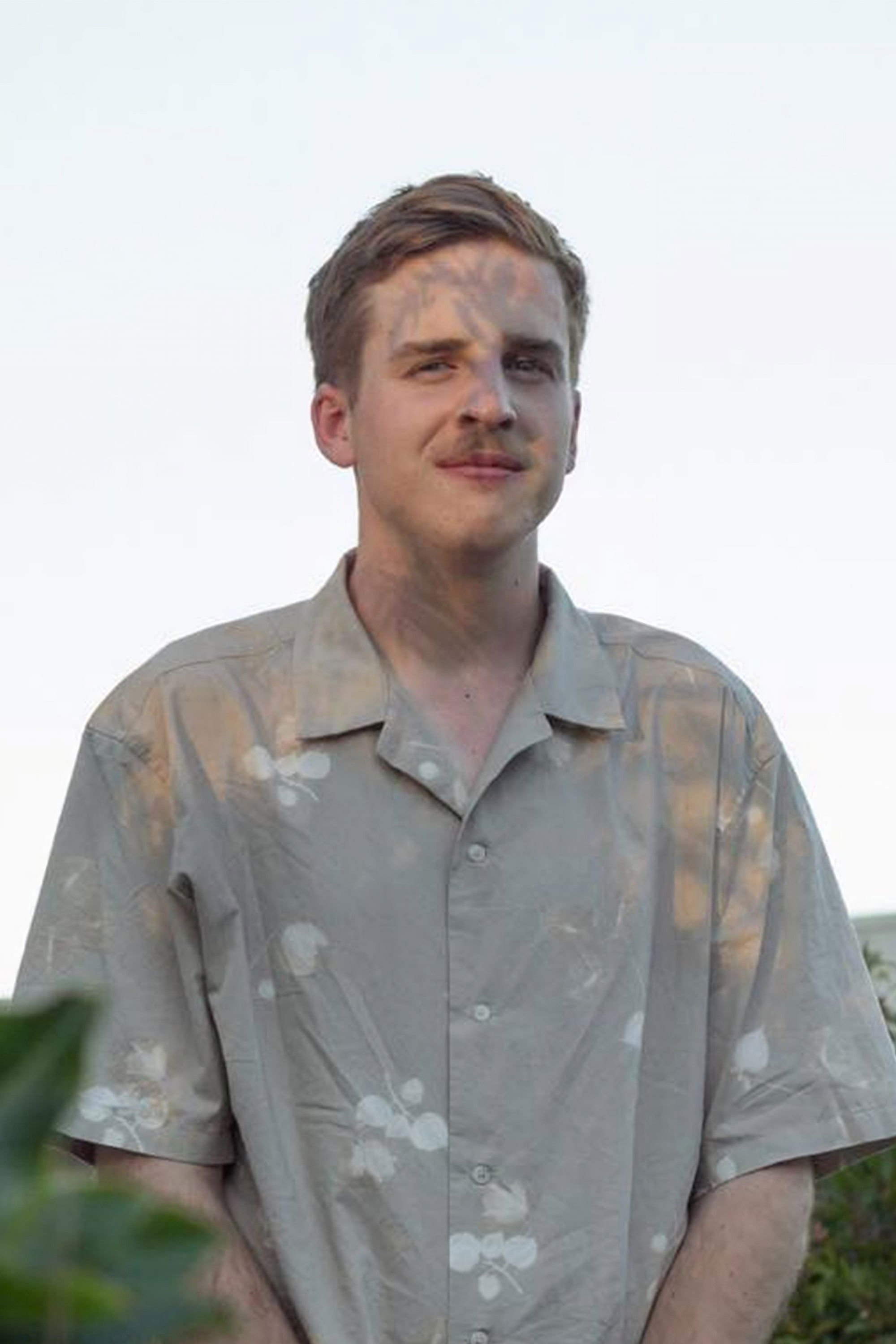 Josiah Mioni backdrop