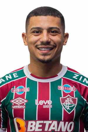 André Trindade backdrop