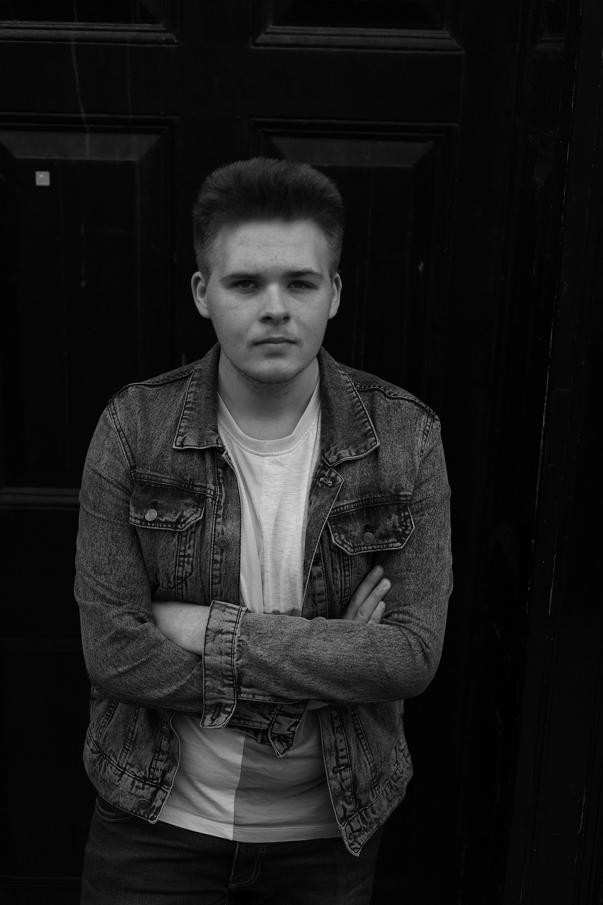 Aled Morris backdrop