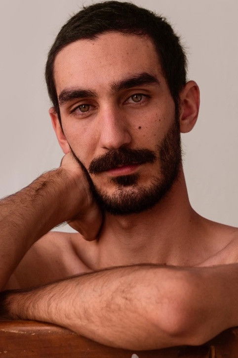 Lucas Moretti backdrop