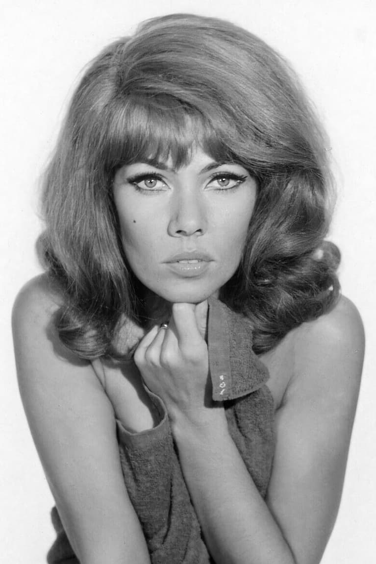 Janine Reynaud backdrop