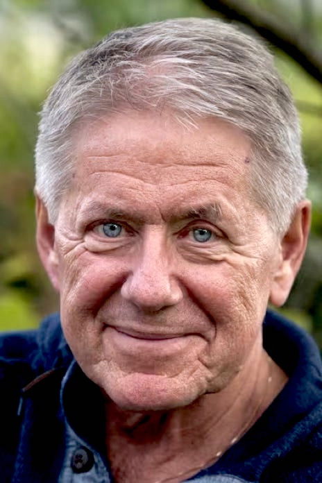 Rune Larsen backdrop