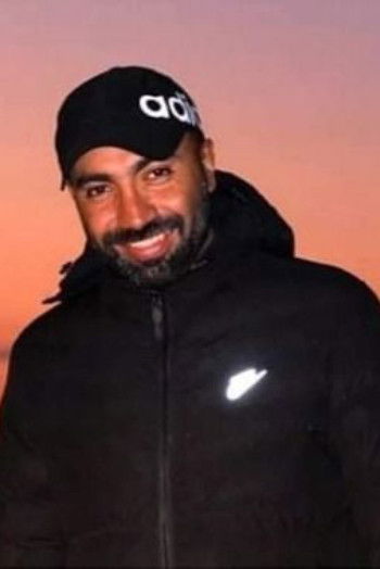 Hassan El Balasi backdrop