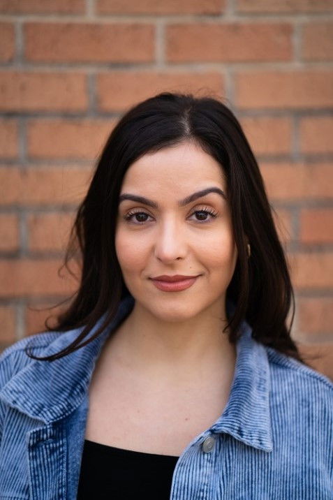 Newsha Sadri backdrop