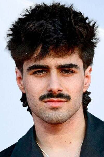 Martin Urrutia backdrop