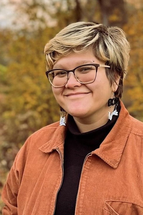 Julien Pedro backdrop