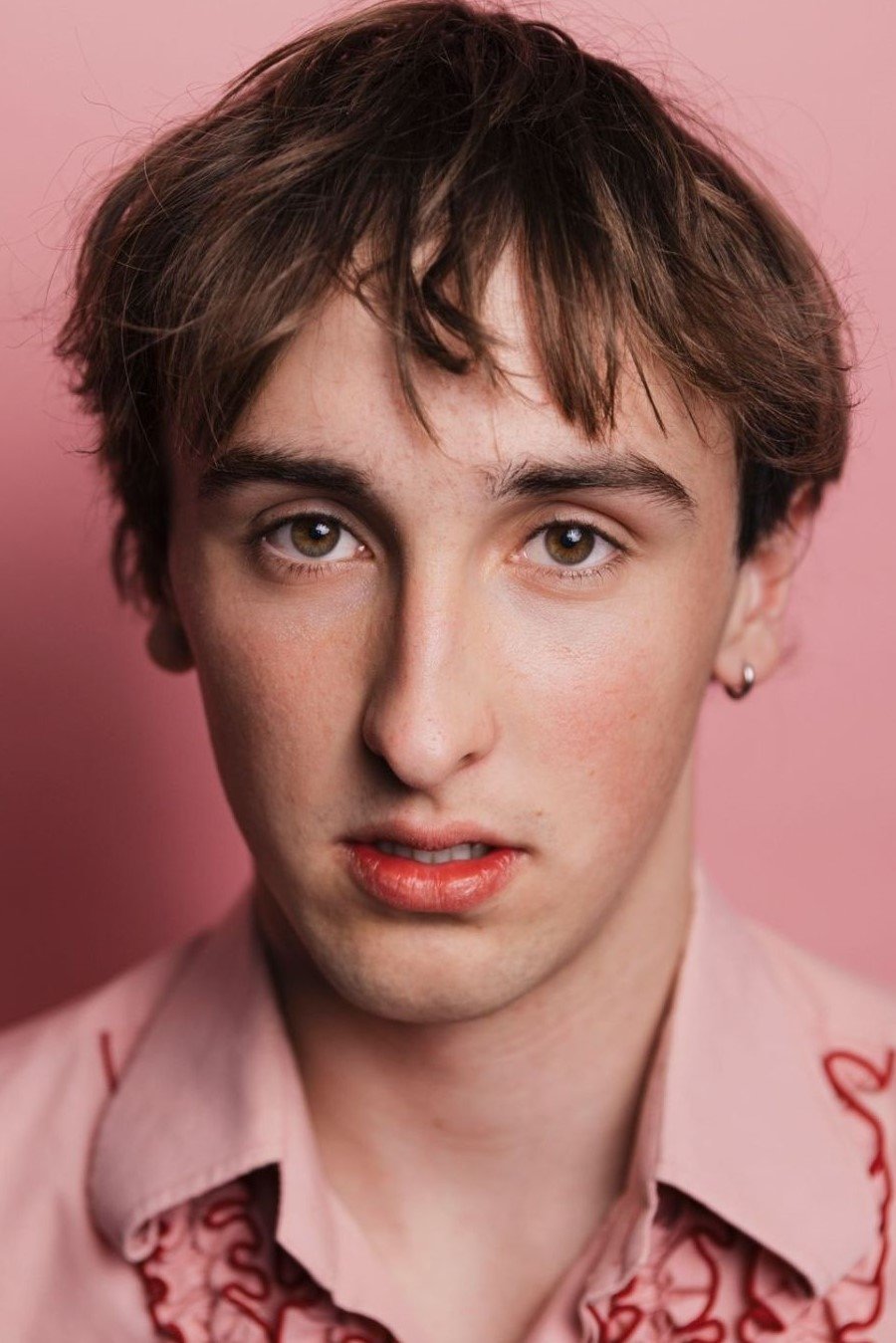 Jona Volkmann backdrop