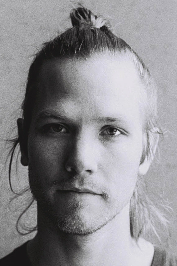 Jens Kuross backdrop