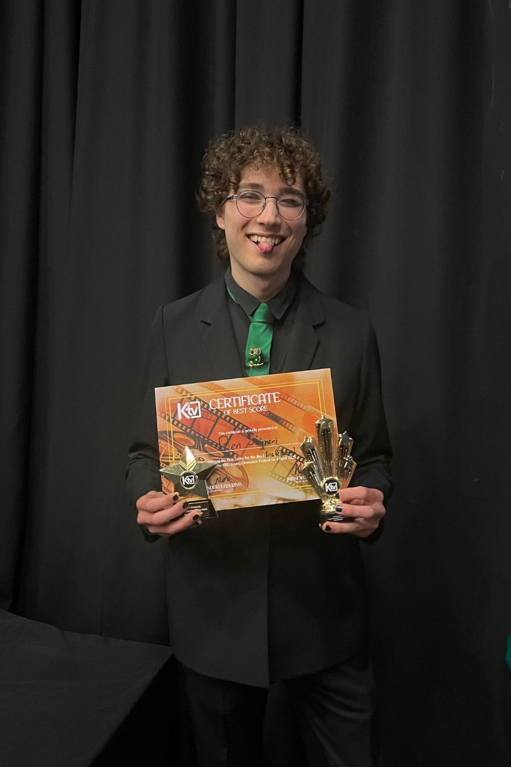 Ben Segneri backdrop