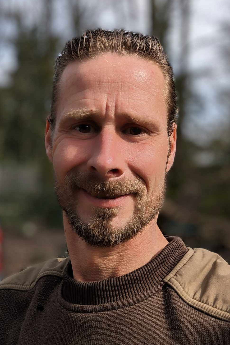 Bas van den Oever backdrop