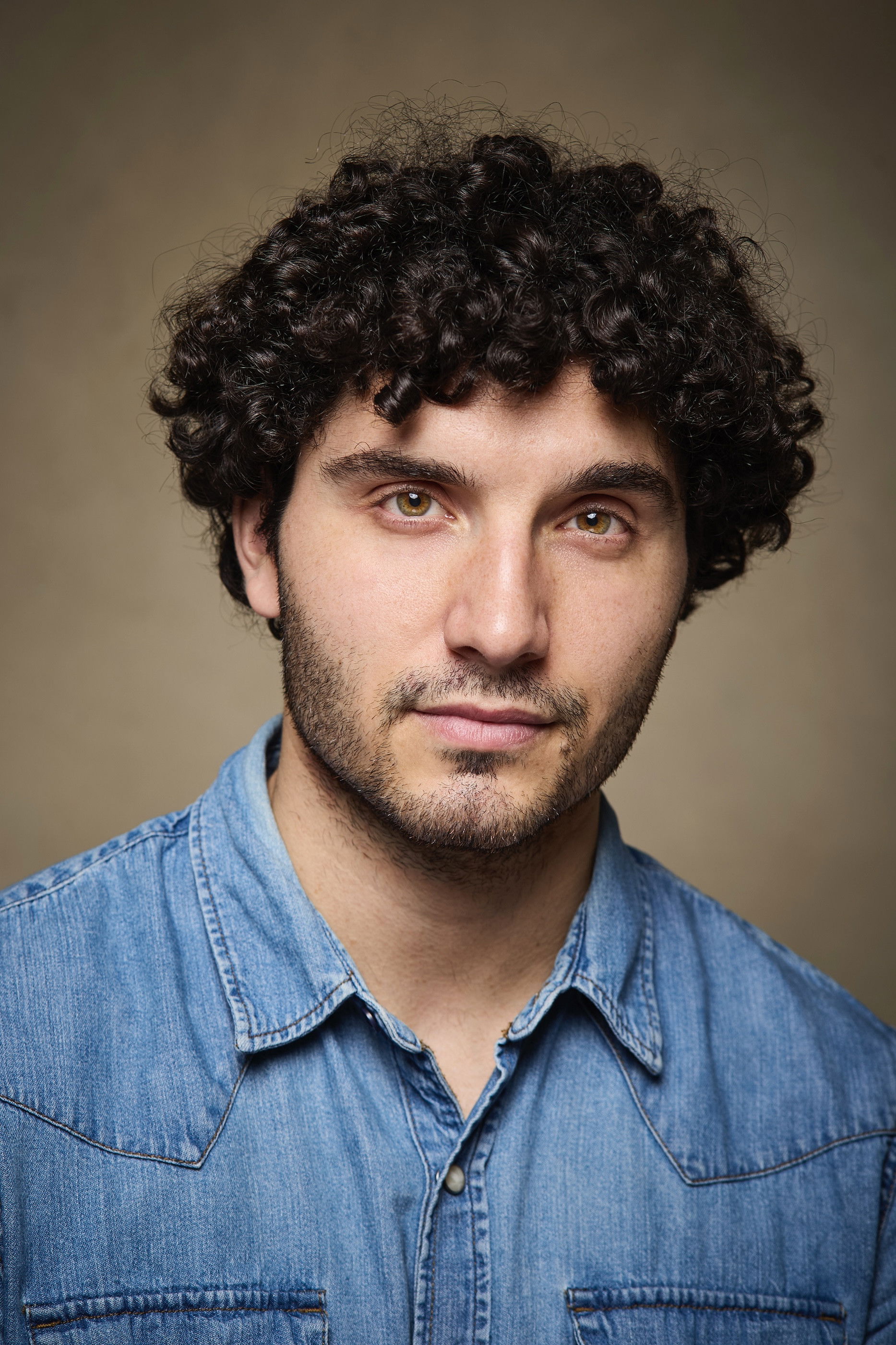 Juan Bautista Fernandini backdrop