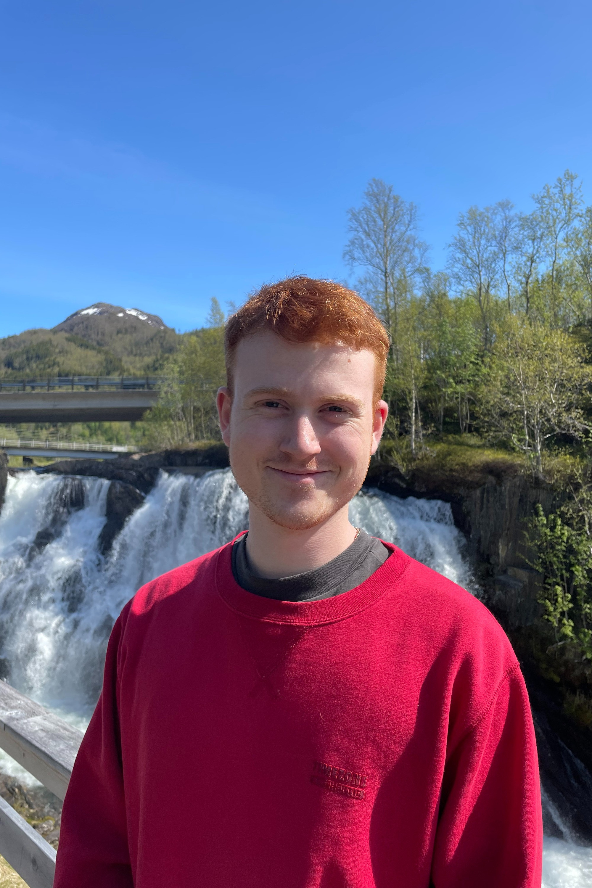 Cornelius Moltubakk backdrop